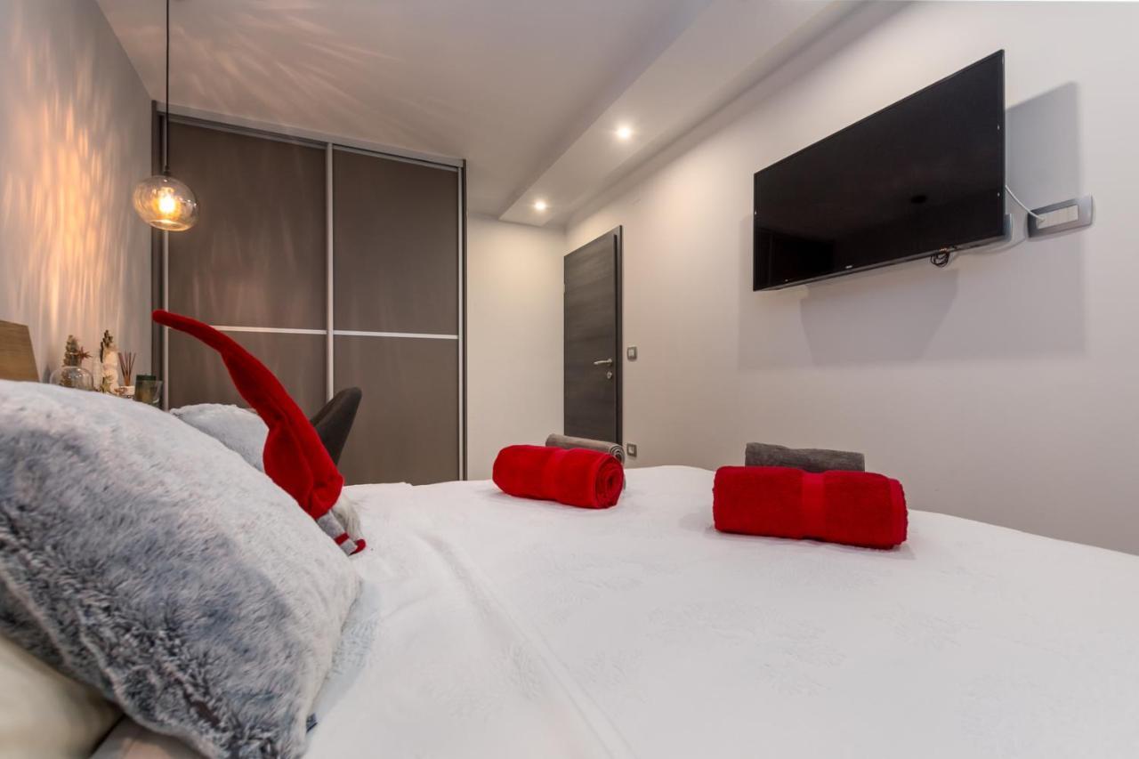 Lavanda Maslina - New Luxury Apartments Pula Extérieur photo