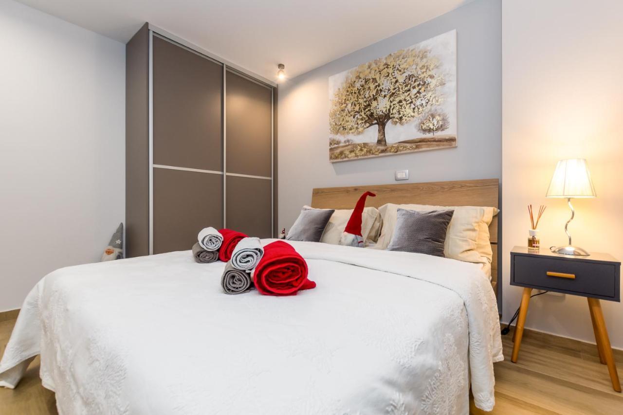 Lavanda Maslina - New Luxury Apartments Pula Extérieur photo