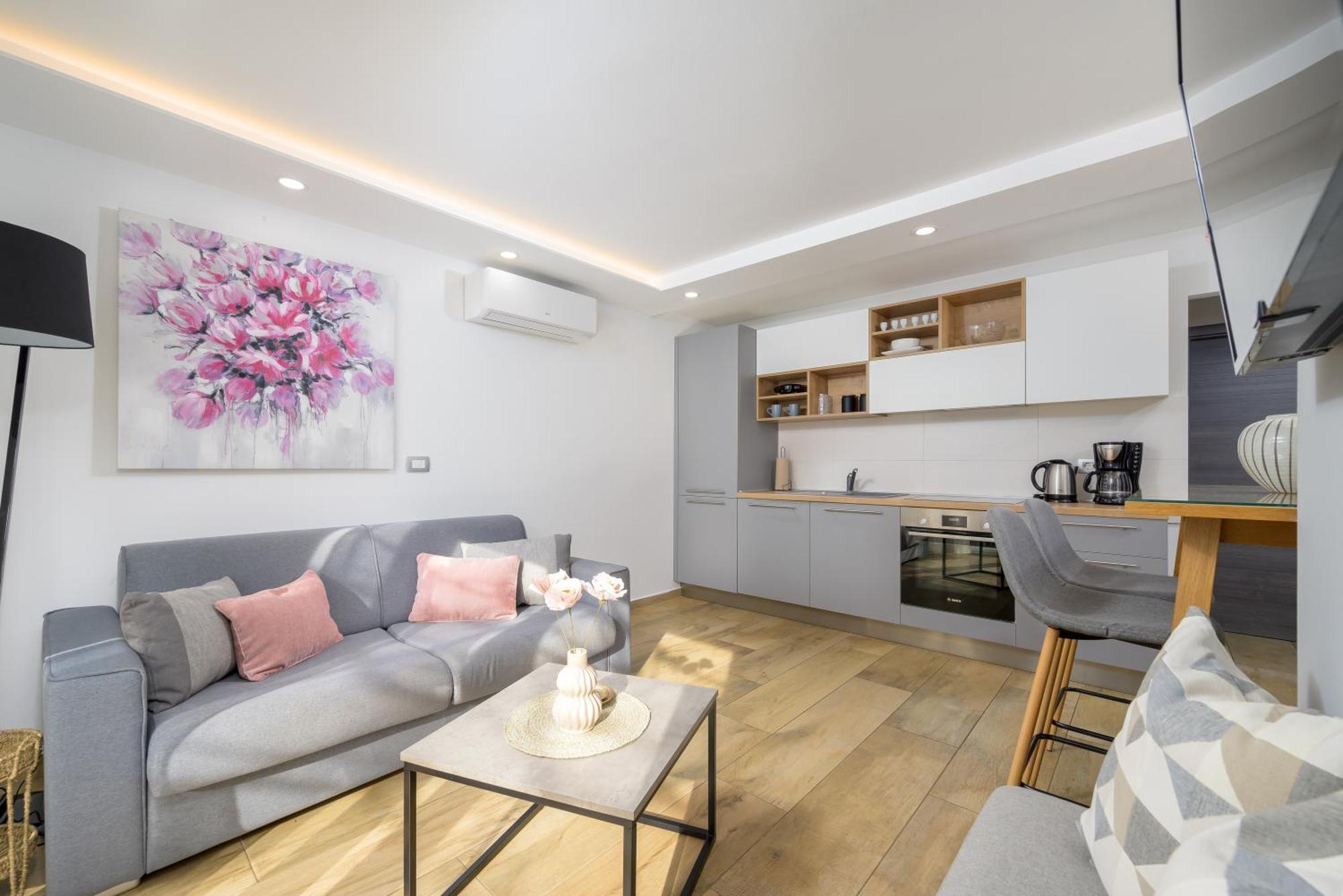 Lavanda Maslina - New Luxury Apartments Pula Extérieur photo