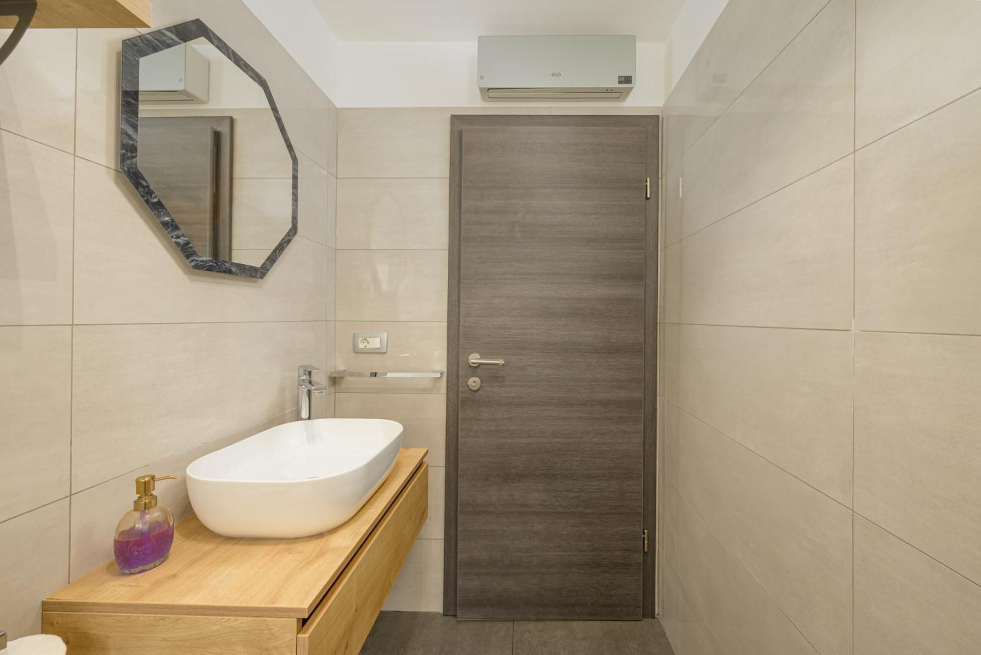 Lavanda Maslina - New Luxury Apartments Pula Extérieur photo